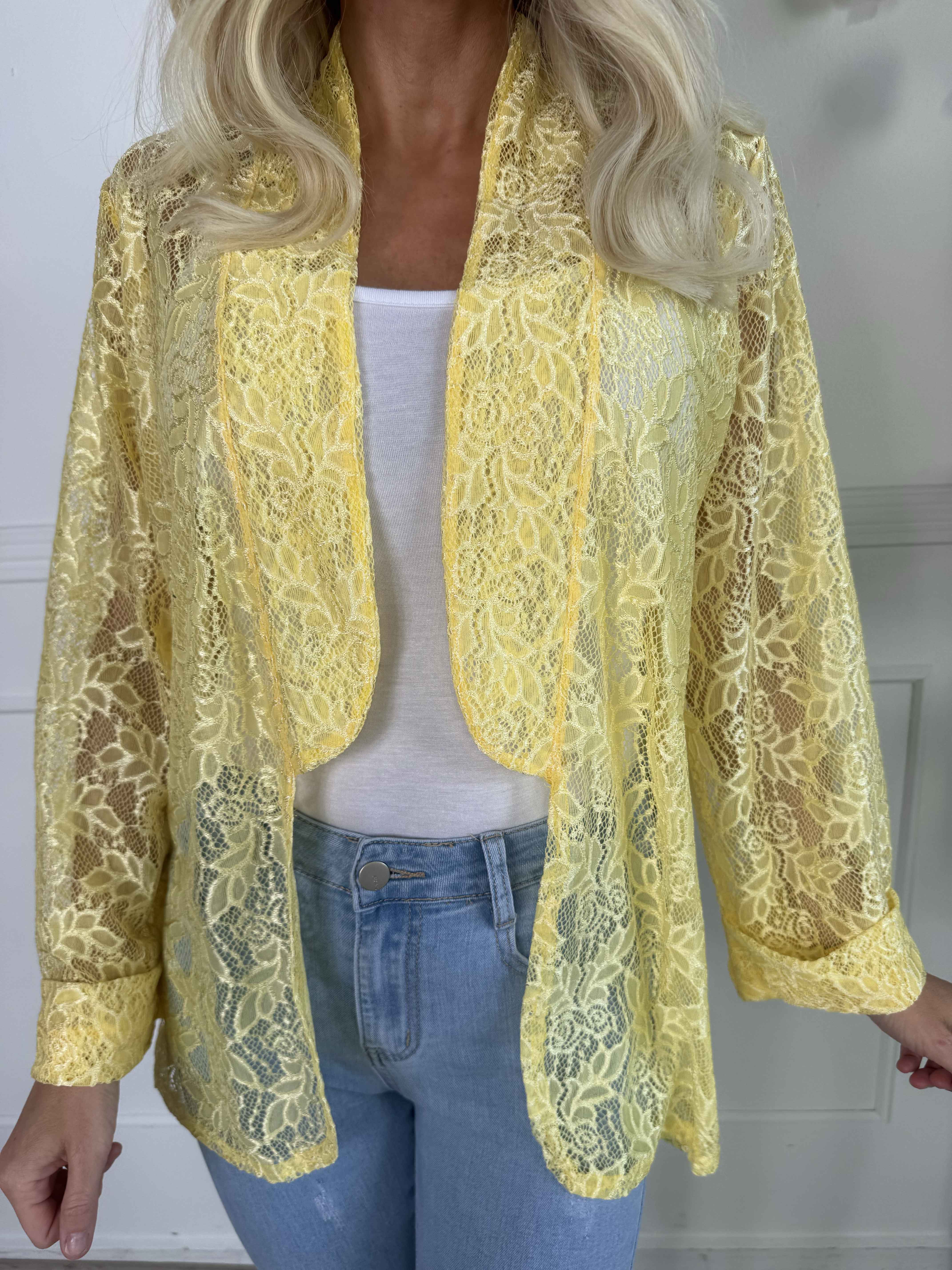 Sigga - Fin kofta i spets